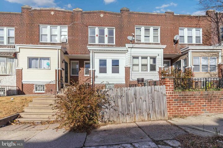 Property Photo: 1929 W Sparks Street PA 19141