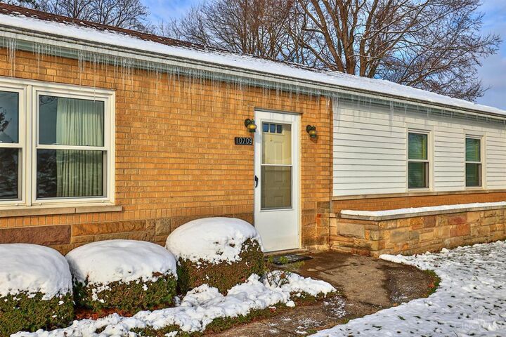 Property Photo: 10709 Edgewood Road OH 45030