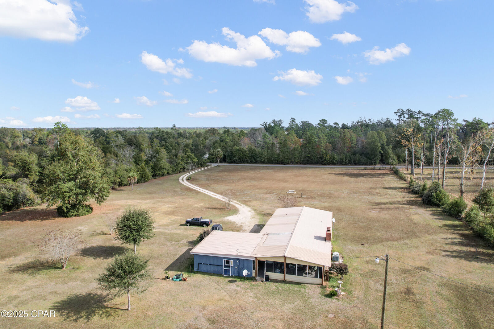 Property Photo:  3369 Parkridge Road  FL 32446 