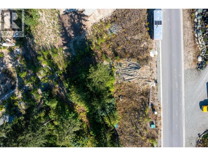 Photo de la propriété:  7677 Cerulean Drive  BC V0N 2L3 