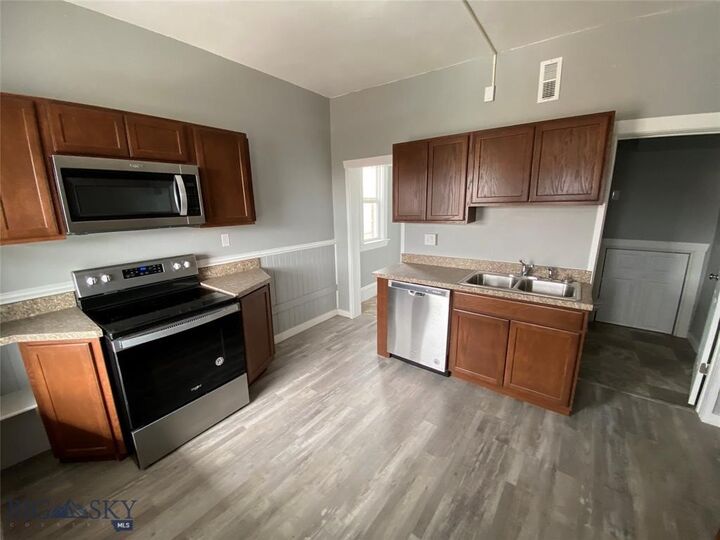 Property Photo: 315-321 N Washington MT 59701