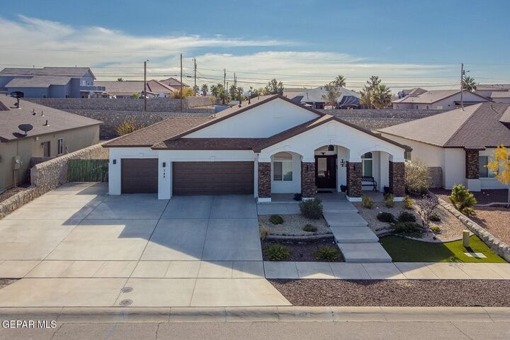 Property Photo: 748 Jalynn Grace Drive TX 79835