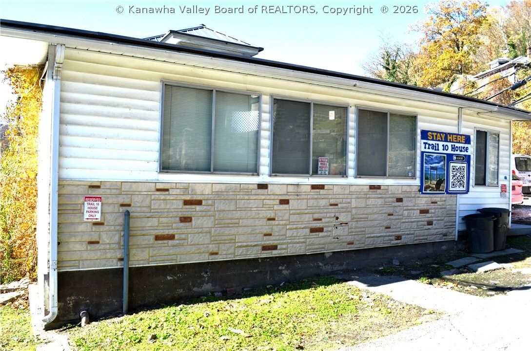 Property Photo:  301 W 4th Street  WV 25661 