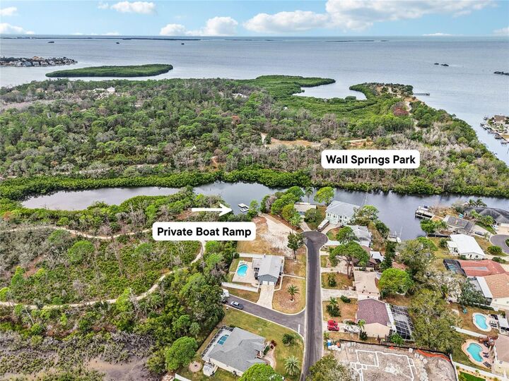 Property Photo:  95 Eastwinds Court  FL 34683 