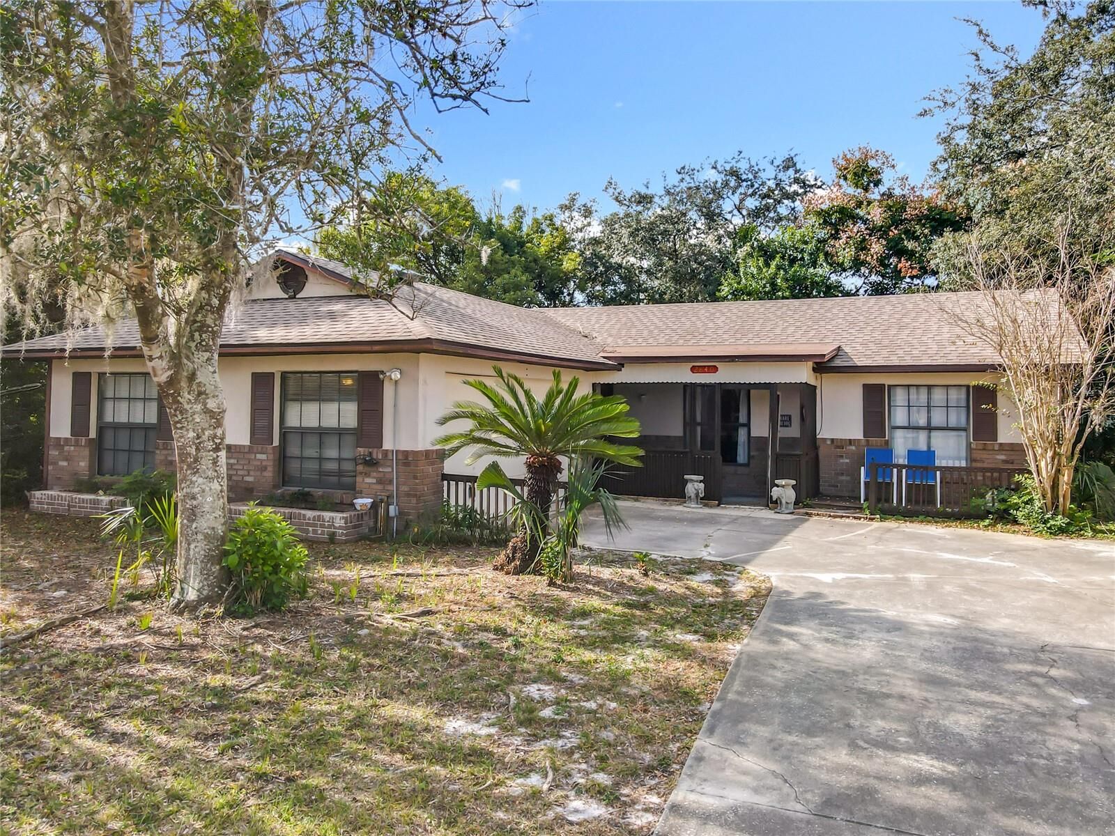 Property Photo: 2840 W Covington Drive FL 32738