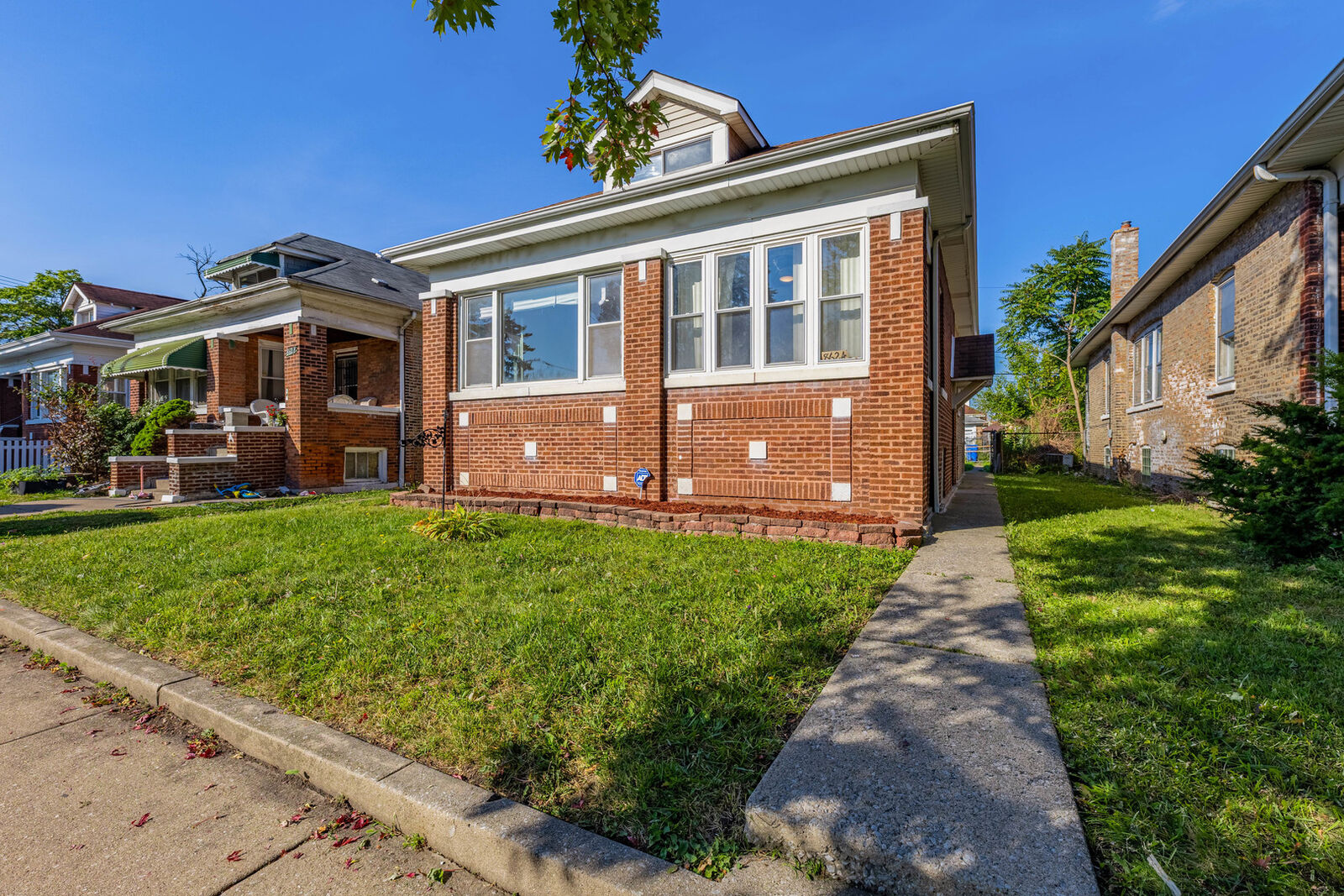 Property Photo:  8624 S Throop Street  IL 60620 