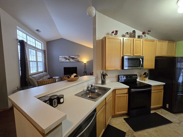 Property Photo: 2511 Sheehan Drive 203 IL 60564