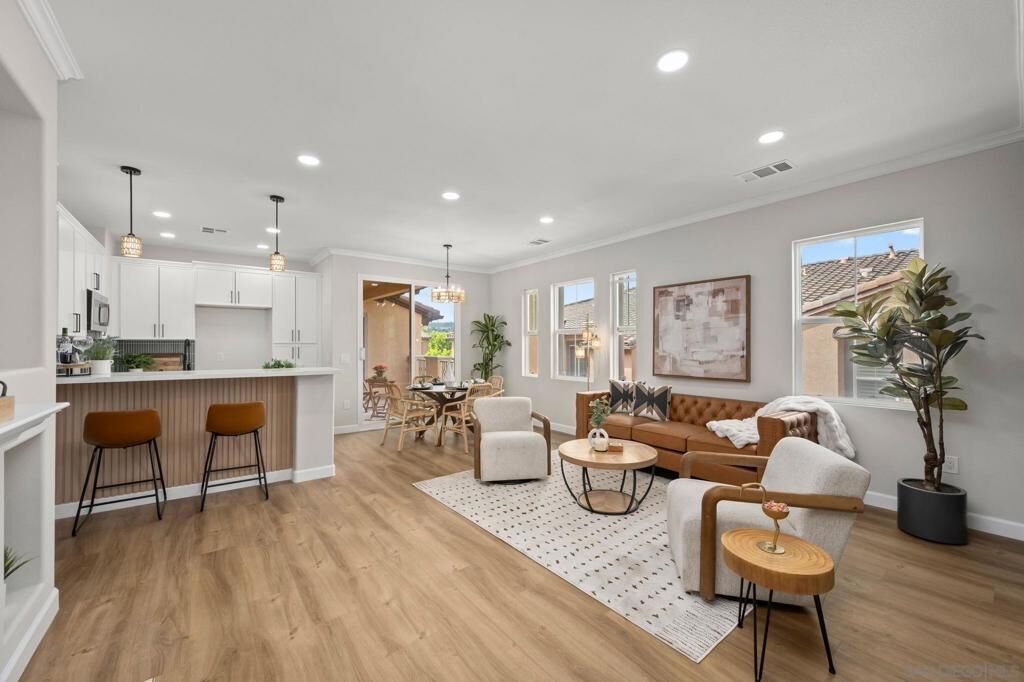 Property Photo:  12665 Creekview Dr 140  CA 92128 