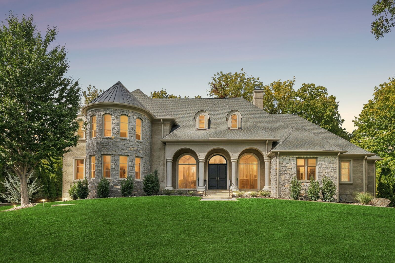 Property Photo: 5 Colonel Winstead Dr TN 37027