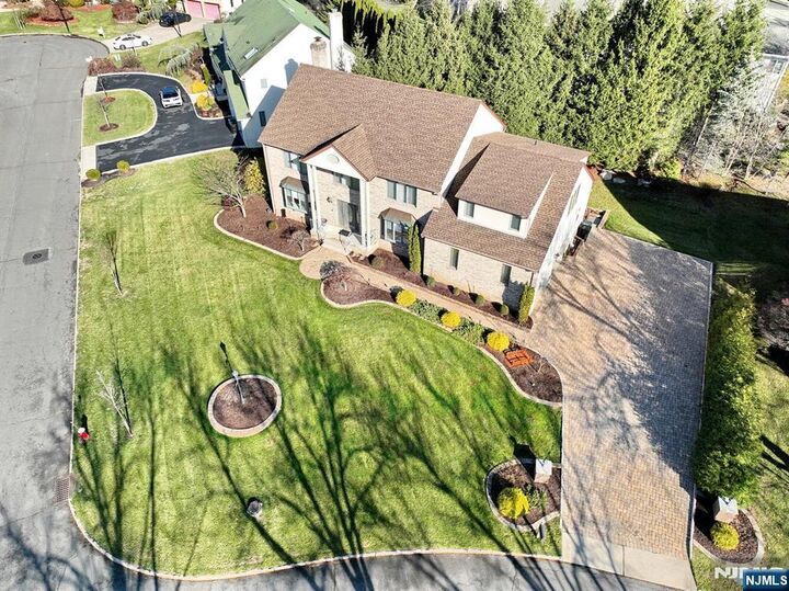 Property Photo: 602 Mill Run NJ 07652