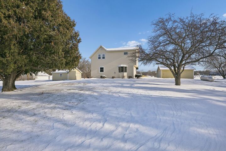 4174 Braddock Avenue NE  Buffalo MN 55313 photo