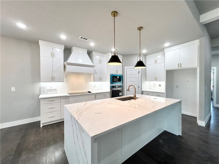 Property Photo: 17 Olmsted Circle AR 72715