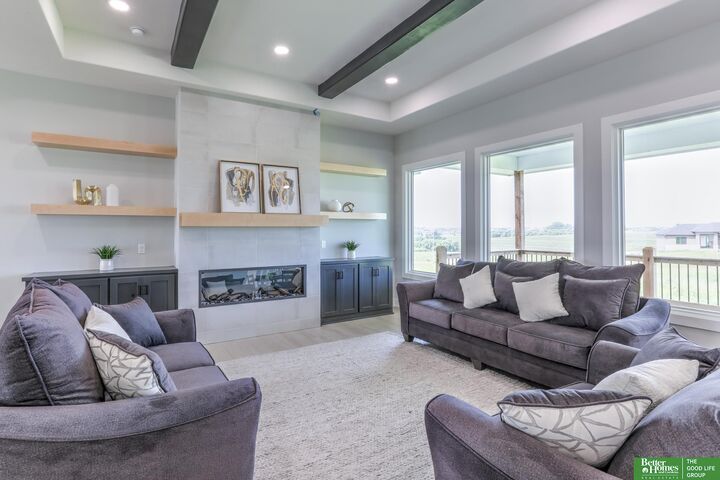 Property Photo:  5614 N 199th Street  NE 68022 