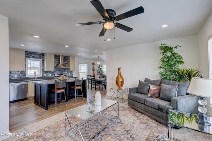 Property Photo: 15918 S Indian Bend Drive AZ 86333