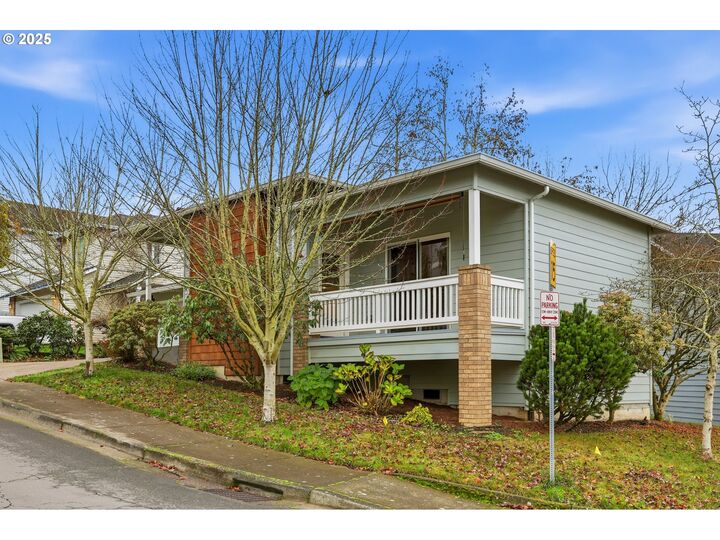 Property Photo: 1398 SW Binford Lake Pkwy OR 97080