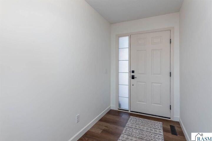 Property Photo:  1051 Sakatah Court  MN 56063 