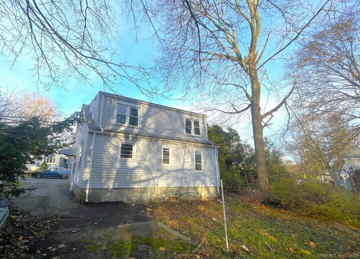 Property Photo: 21 Meadow Street CT 06460