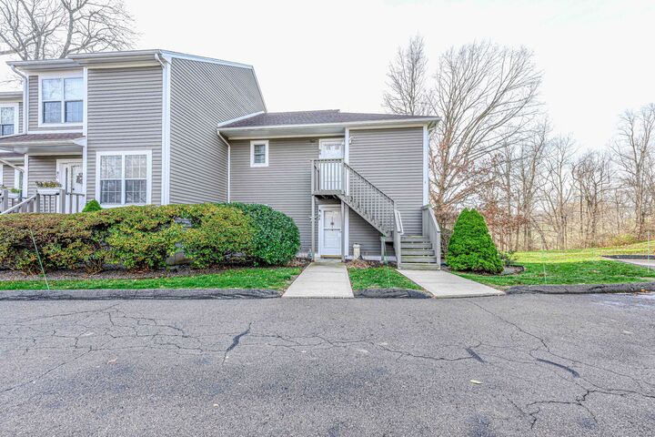 53 Brushy Plain Road Apt 8B  Branford CT 06405 photo