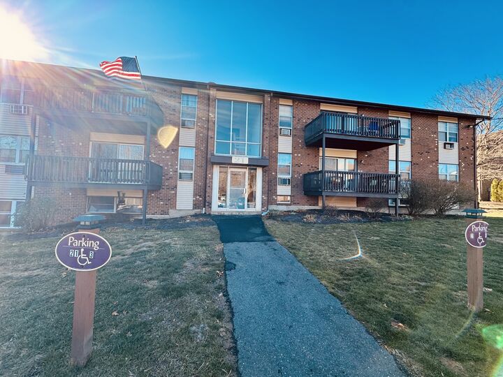 21 Balance Rock Road Apt 2  Seymour CT 06483 photo