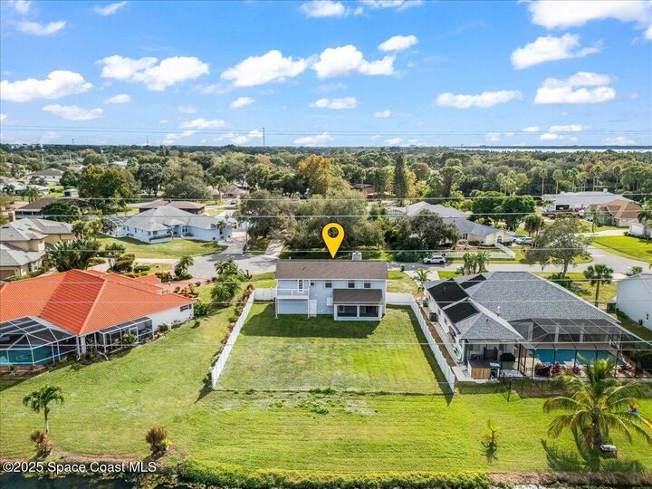 Property Photo:  320 Raquette Court  FL 32953 