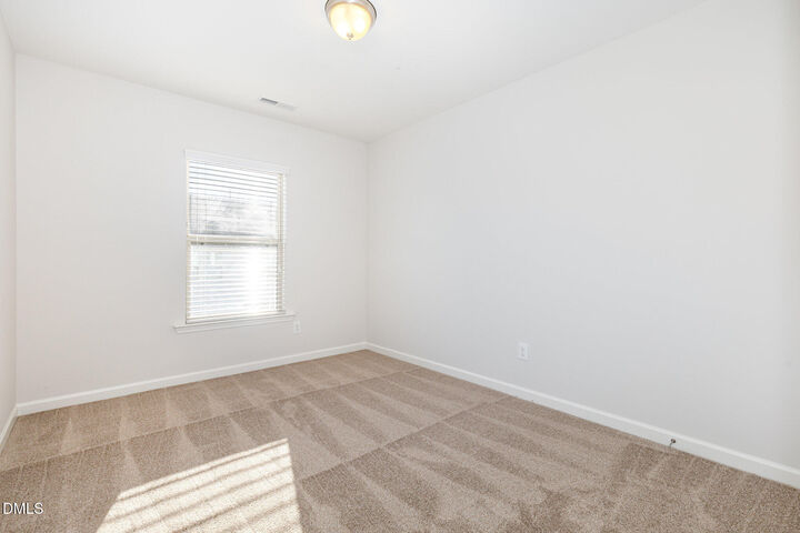 Property Photo: 1014 Tranquil Creek Way NC 27587