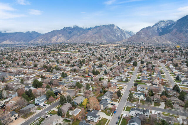 Property Photo:  2111 Glacier View Dr  UT 84092 