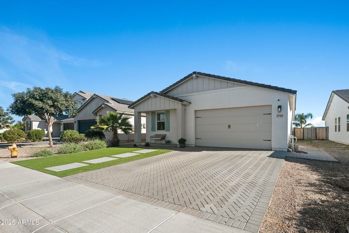 Property Photo: 37741 N Bentgrass Road AZ 85140