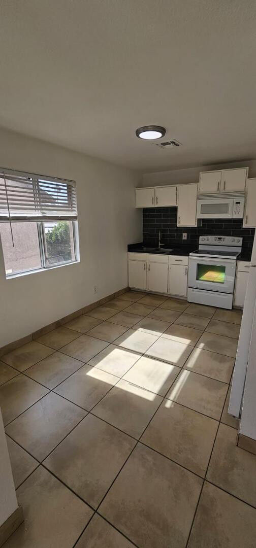 Property Photo:  1551 E Christy Drive 4  AZ 85020 