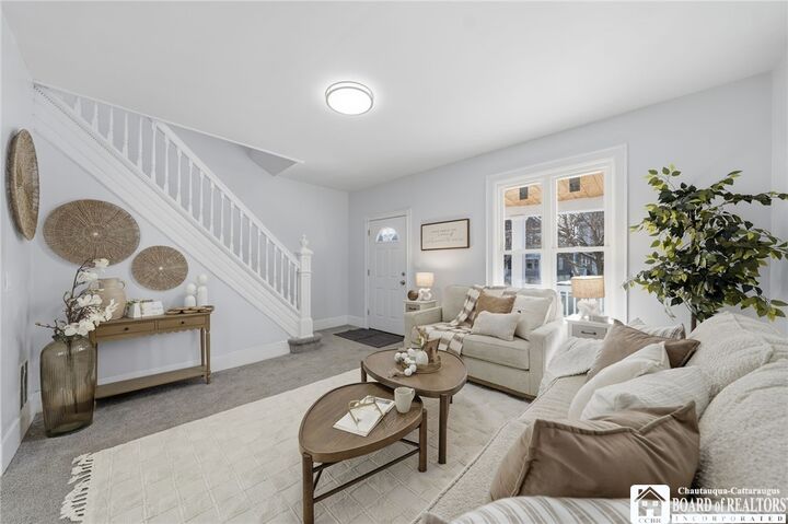 Property Photo:  66 Woodside Avenue  NY 14220 