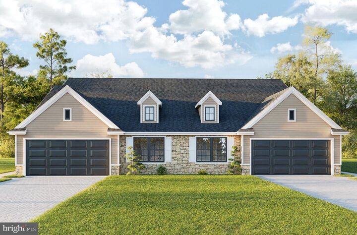 123 Hillard Field  Lancaster PA 17603 photo