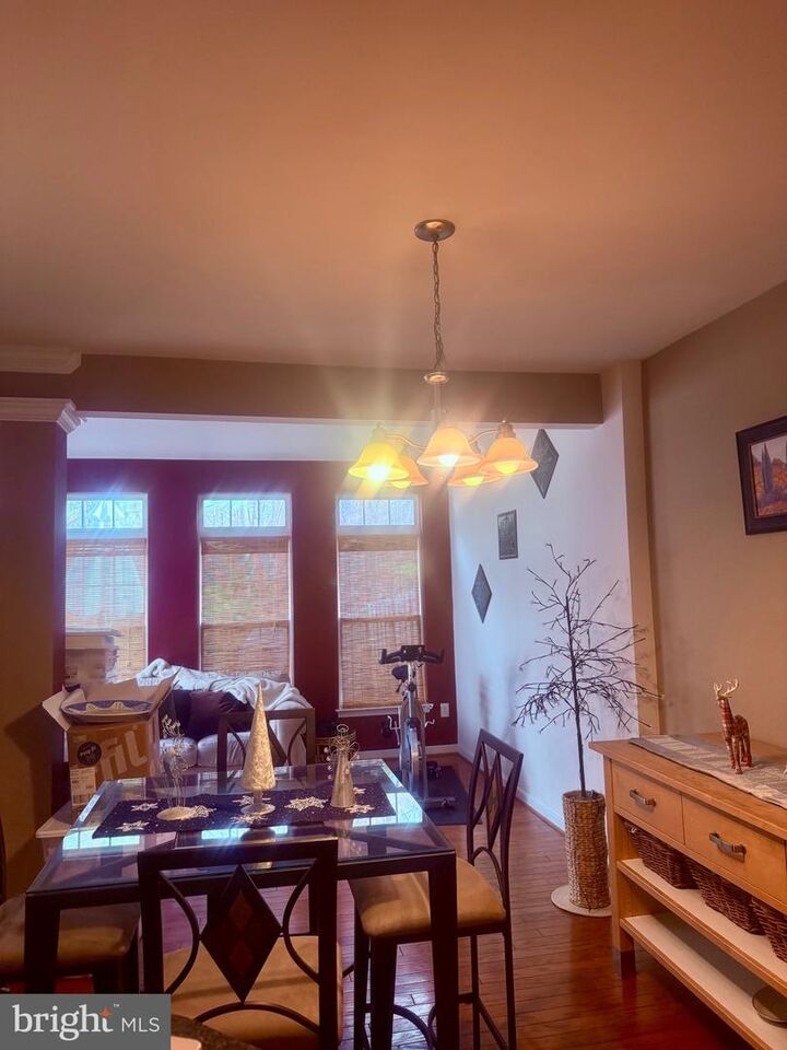 Property Photo:  10715 Blackthorn Lane  VA 23233 