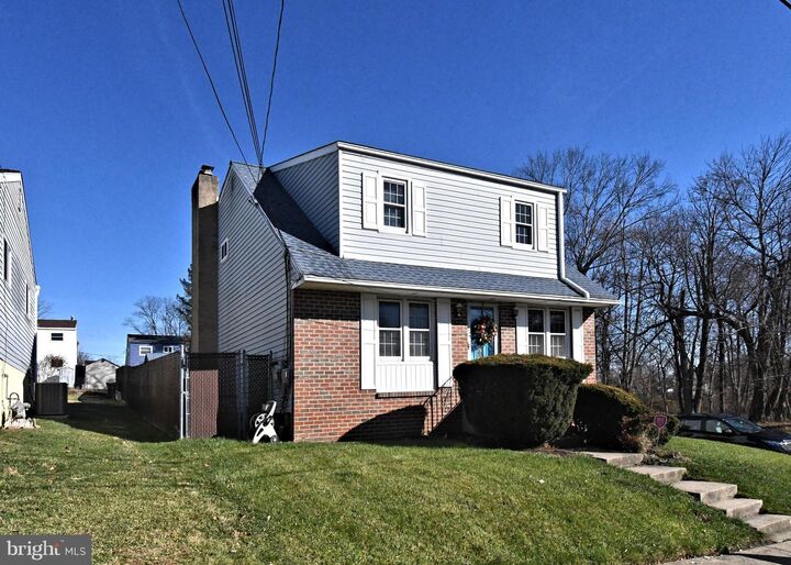 Property Photo: 2803 Lamott Avenue PA 19090