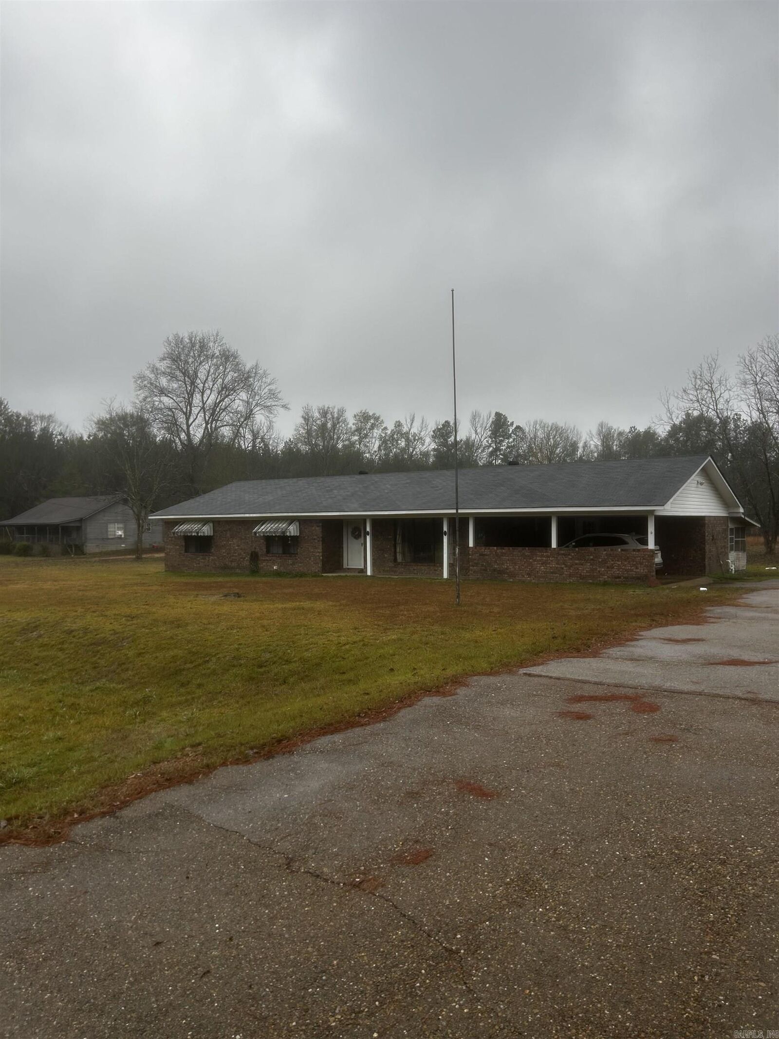 Property Photo: 1017 S Cane St AR 71766