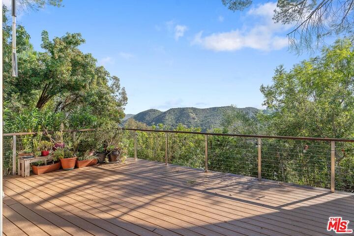 Property Photo: 23777 Mulholland Hwy CA 91302