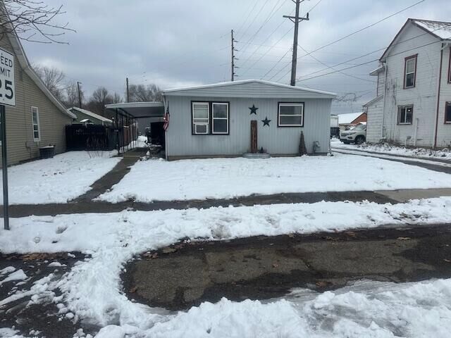 Property Photo:  680 E Hunter Street  OH 43138 