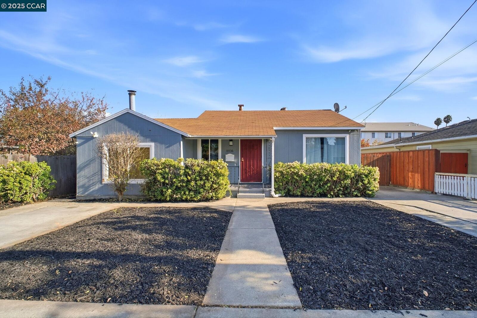 Property Photo:  19736 Royal Ave  CA 94541 