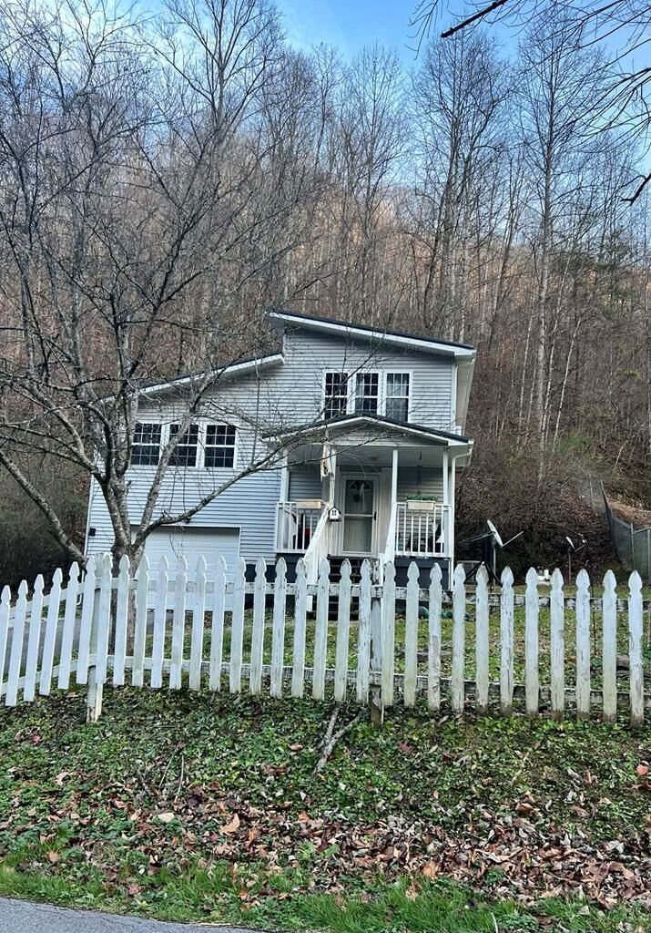 Property Photo:  2458 Shelby Dry Fork  KY 41562 