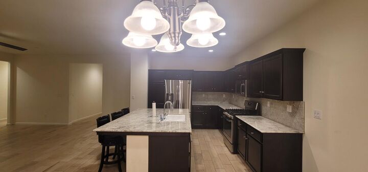 Property Photo:  2153 Lombard Lane  CA 93619 