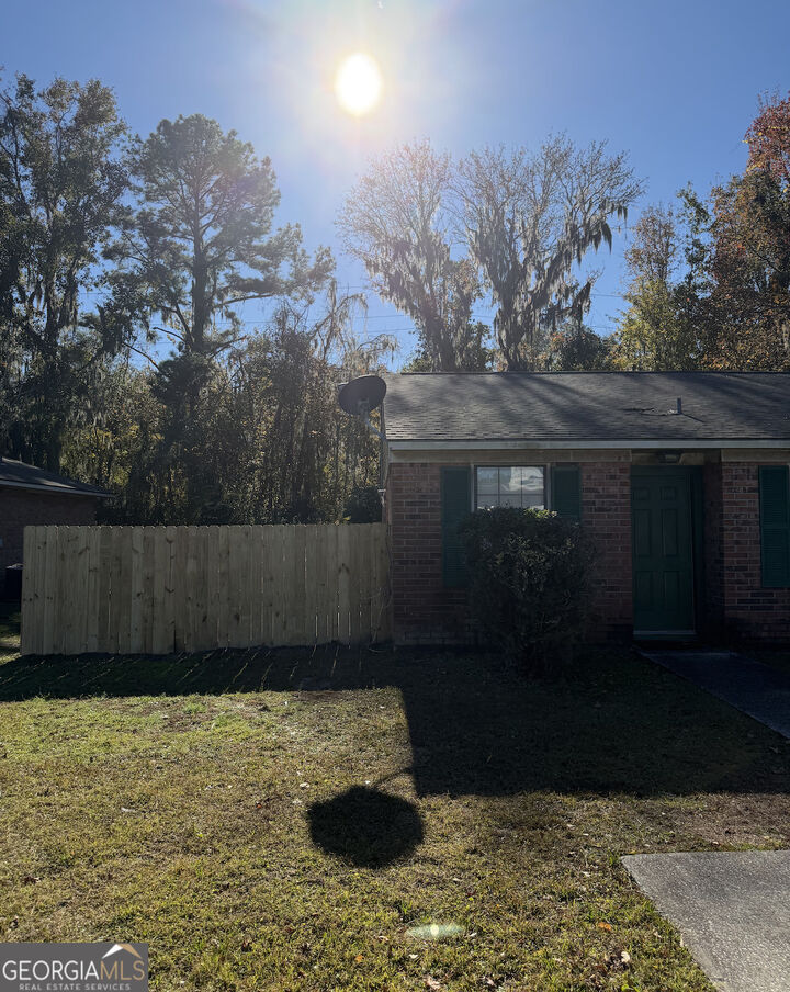 Property Photo: 406 Admirals Walk Drive GA 31558