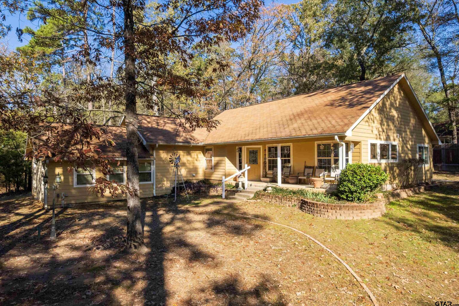 Property Photo:  111 Kings James Road  TX 75480 