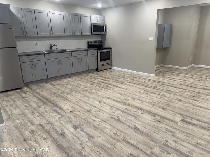 Property Photo:  14 Noxen Road  PA 18618 