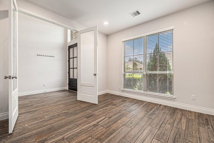 Property Photo: 211 Painted Trillium Drive TX 77304