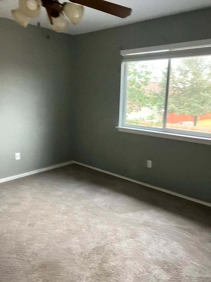 Property Photo:  105 Alexis Way  TX 78640 