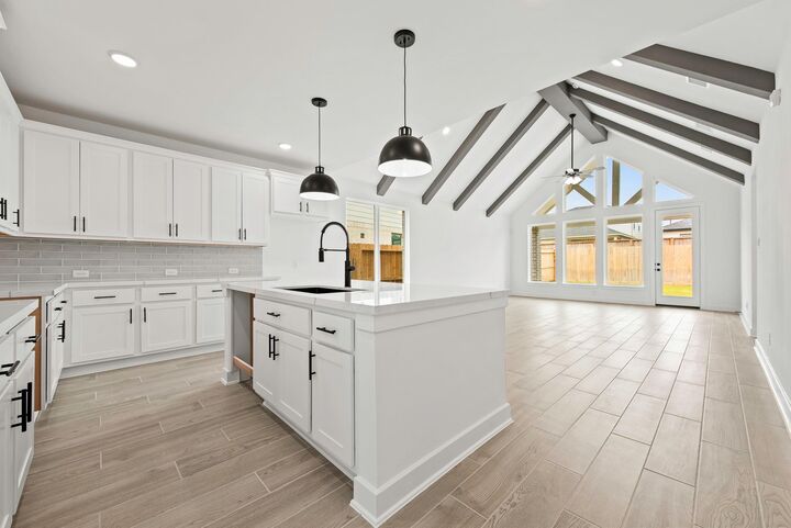 Property Photo:  31250 Riley Heights Drive  TX 77441 