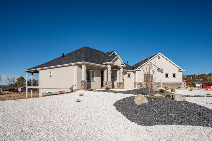 Property Photo: 4328 W 1650 S UT 84720