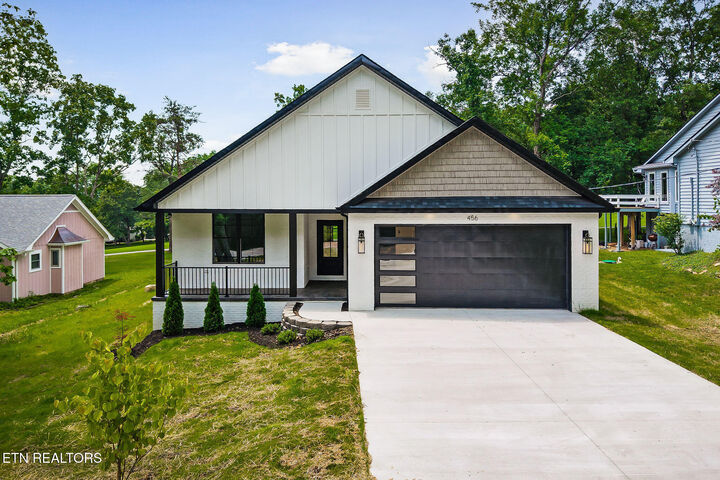 Property Photo: 456 Lakeview Drive TN 38558