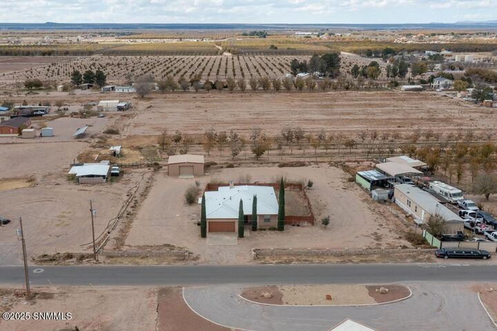 Property Photo: 9044 Roswell Road NM 88047
