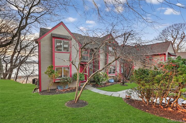 Property Photo: 1501 Eagle Bay Drive NY 10562