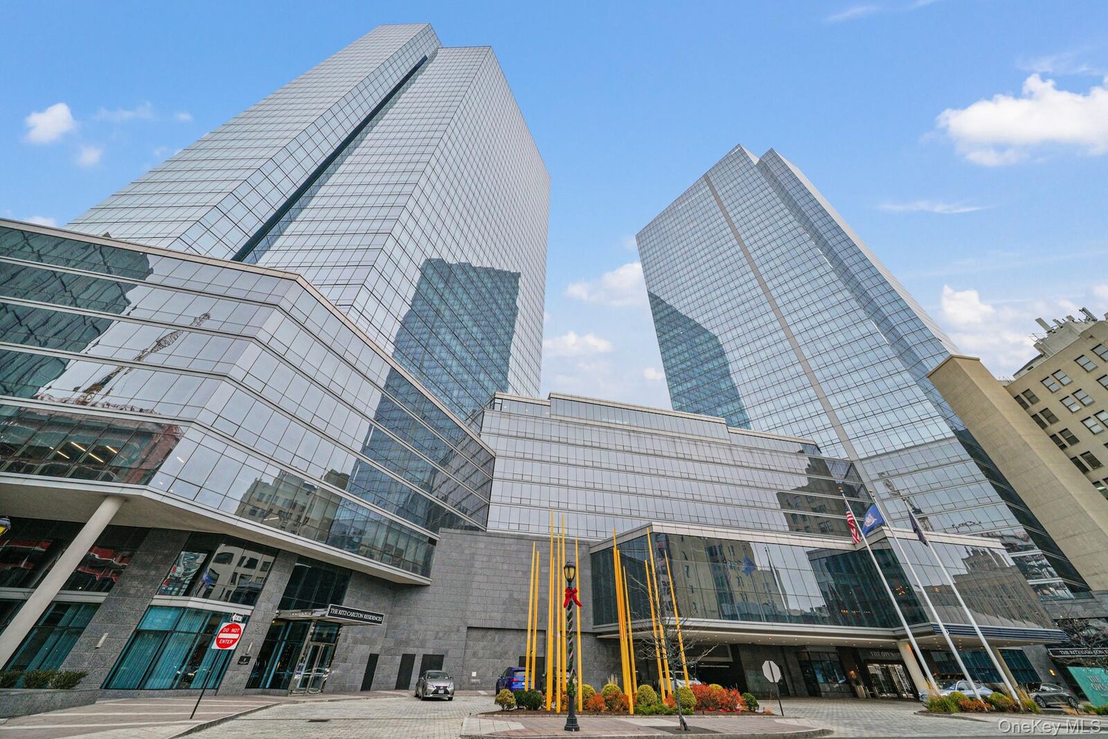 Property Photo:  1 Renaissance Square 15E  NY 10601 