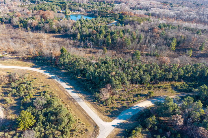 Property Photo: 11210 Killarney Drive MI 49346